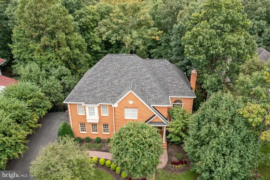 8085 Crooked Oaks Ct, Gainesville, VA 20155 - #3