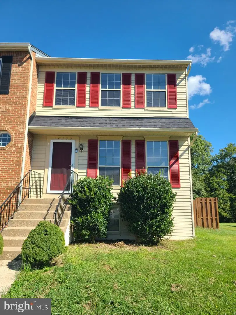 14235 Savannah Dr, Woodbridge, VA 22193 - #2