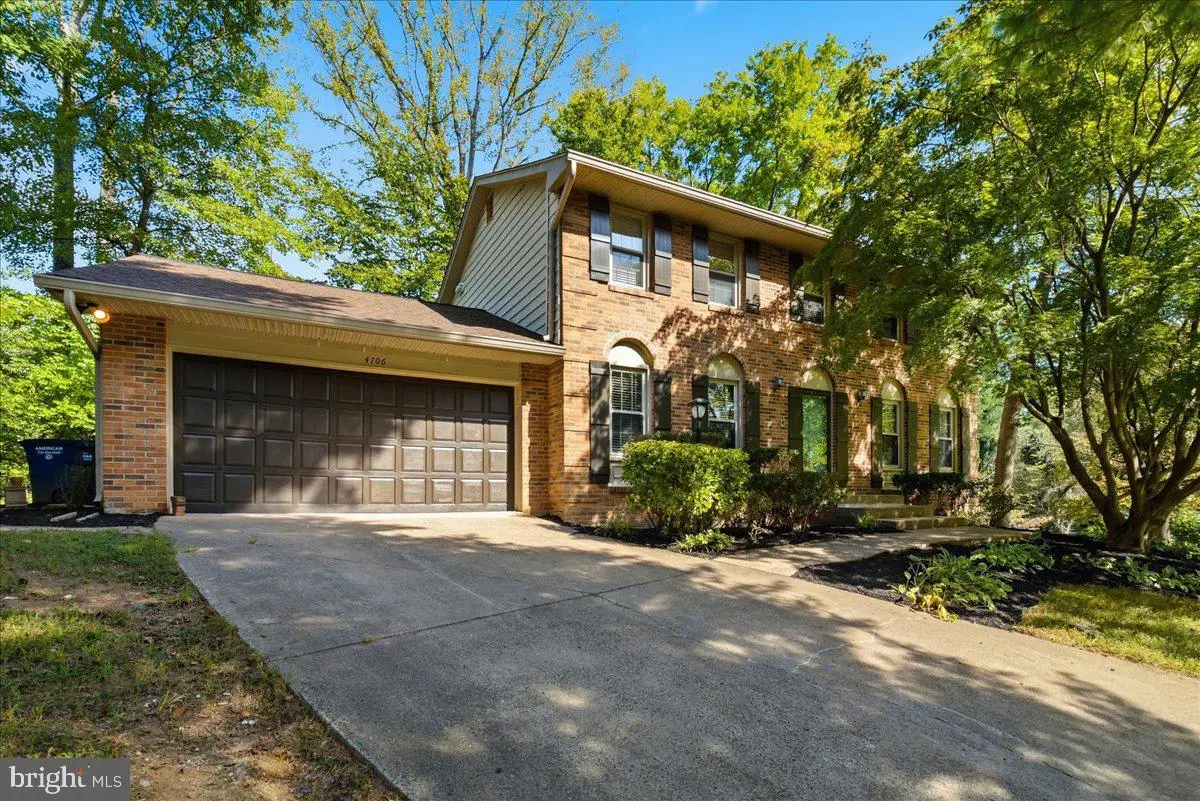 4706 Pinecrest Ct, Dumfries, VA 22025 - #1