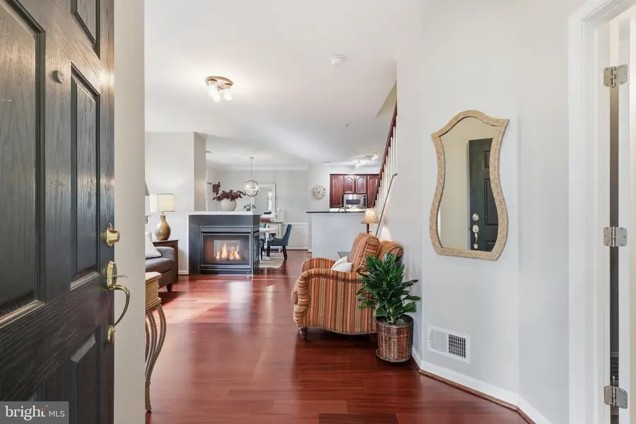 6803 Hampton Bay Ln, Gainesville, VA 20155 - #2