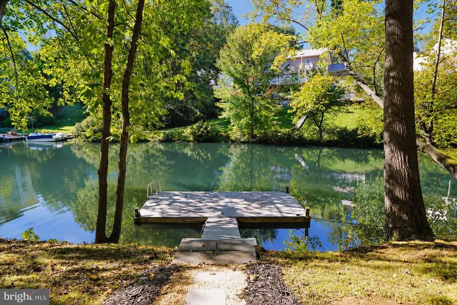 15442 Silvan Glen Dr, Dumfries, VA 22025 - #2
