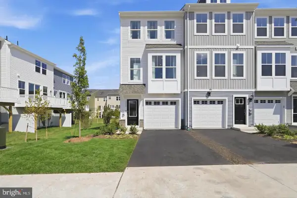 10797 Pennywell Garden Rd, MANASSAS, VA 20112