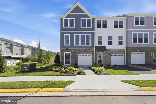 10799 Pennywell Garden Rd, MANASSAS, VA 20112