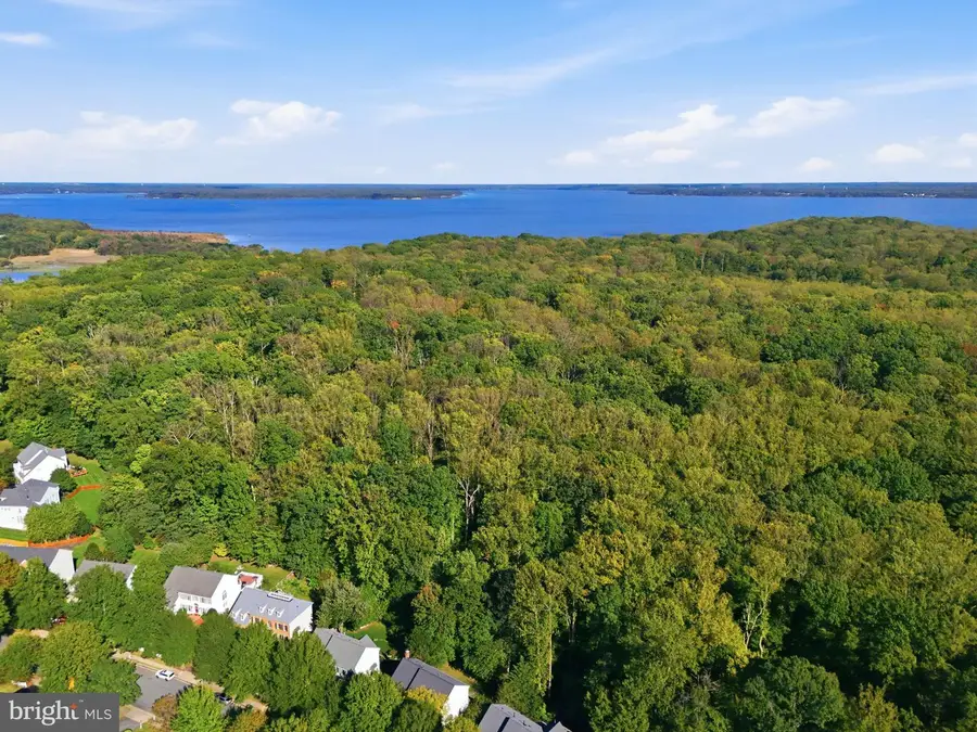16495 Hayes Ln, Woodbridge, VA 22191 - #2