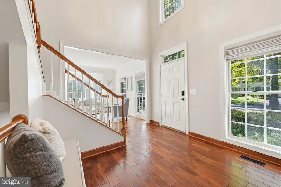 16495 Hayes Ln, Woodbridge, VA 22191 - #3