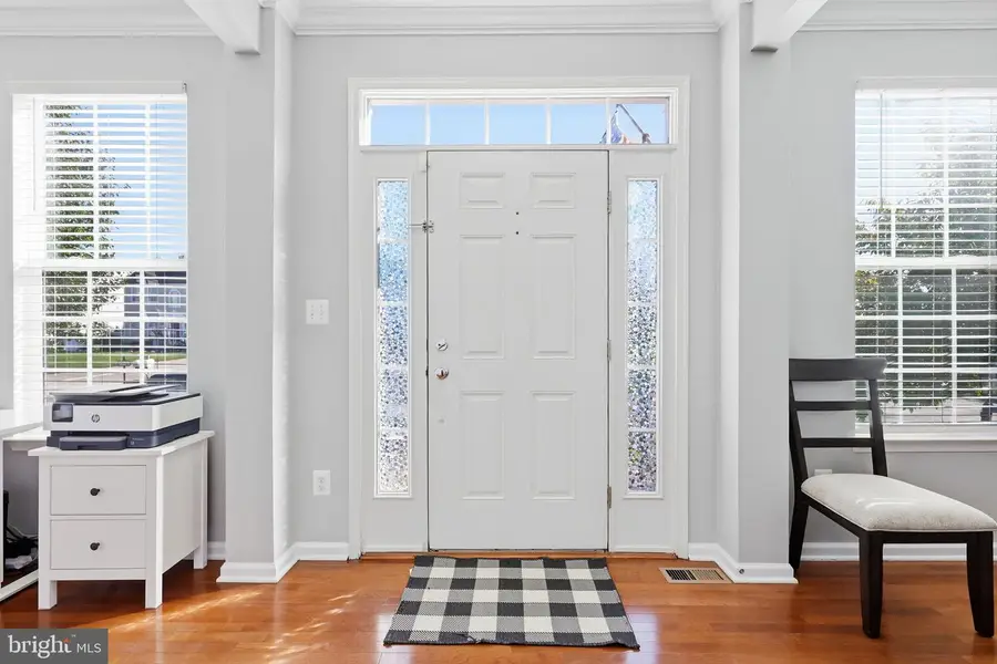 8950 Screech Owl Ct, Gainesville, VA 20155 - #2