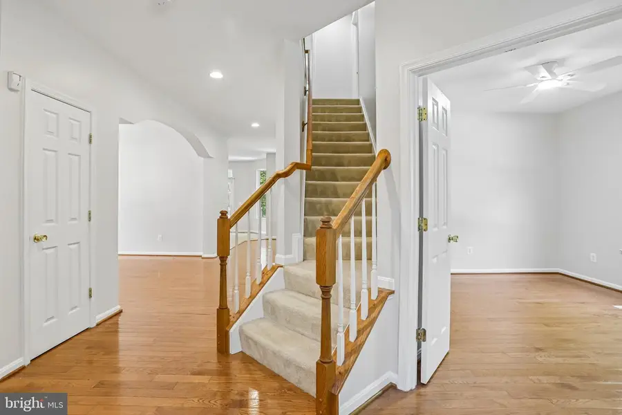 15230 Lord Culpeper Ct, Woodbridge, VA 22191 - #3