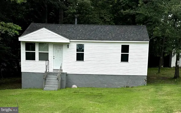 17546 Waters Ln, DUMFRIES, VA 22026