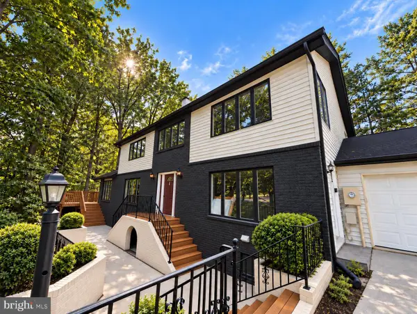16223 Sunny Knoll Dr, DUMFRIES, VA 22025