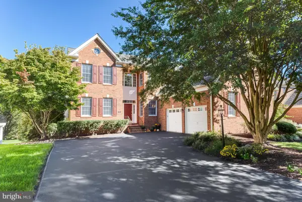 5663 Shoal Creek Dr, HAYMARKET, VA 20169