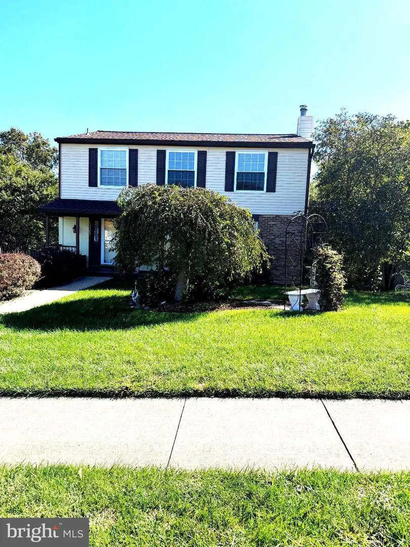 13305 Smoketown Rd, Woodbridge, VA 22192 - #1