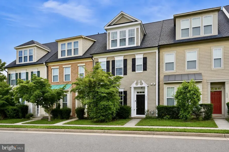 9224 Alvyn Lake Cir, Bristow, VA 20136 - #2