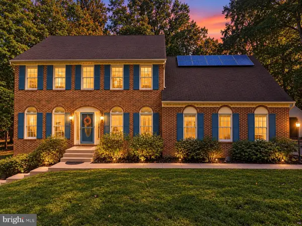 8901 Misty Hollow Ln, NOKESVILLE, VA 20181