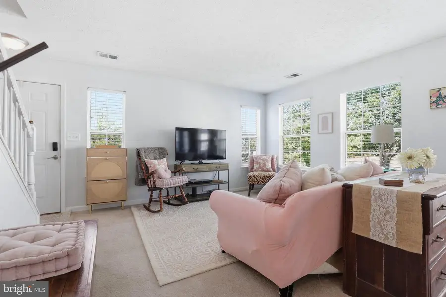 7961 Calvary Ct, Manassas, VA 20109 - #2
