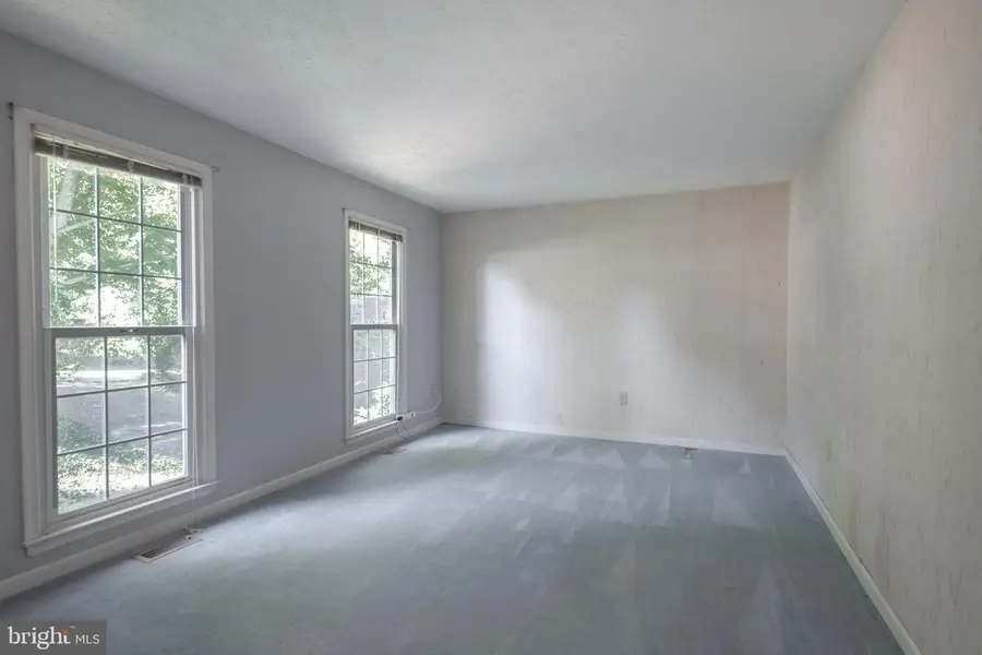 15917 Edgewood Dr, Dumfries, VA 22025 - #3