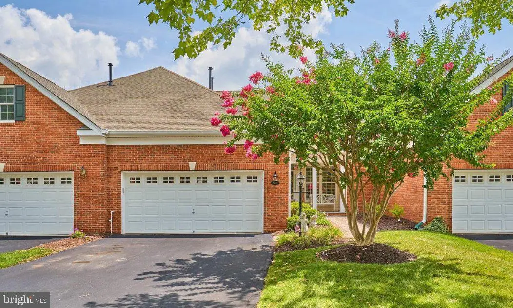 5133 Curran Creek Dr, Haymarket, VA 20169 - #1