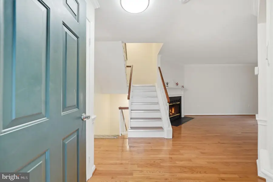 12839 Mill Brook Ct, Woodbridge, VA 22192 - #3