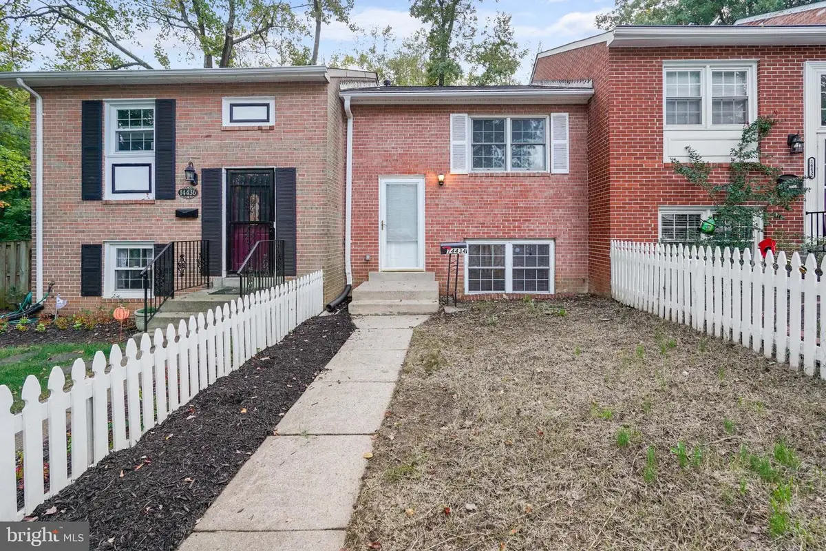 14434 Falmouth Dr, Woodbridge, VA 22193 - #1