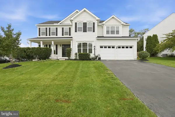 8851 Tenbury Ct, BRISTOW, VA 20136