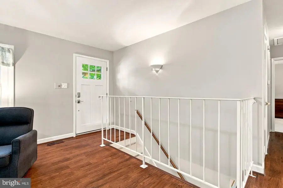 5256 Medwick Ct, Woodbridge, VA 22193 - #3