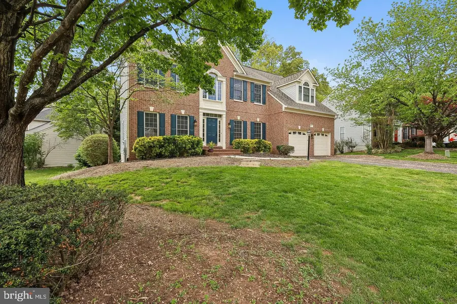 15169 Windy Hollow Cir, Gainesville, VA 20155 - #2