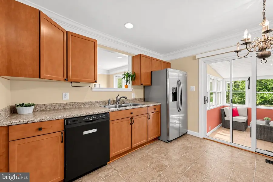 14606 Danville Rd, Woodbridge, VA 22193 - #2
