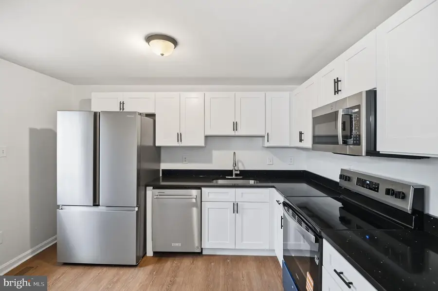 1973 Partree Ct, Woodbridge, VA 22191 - #2
