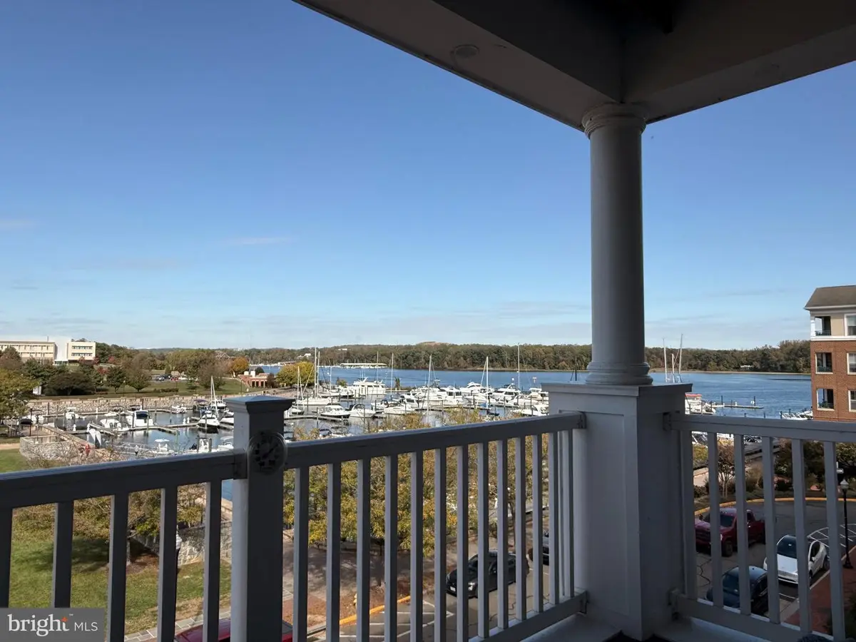 525 Belmont Bay Dr #306, Woodbridge, VA 22191 - #1