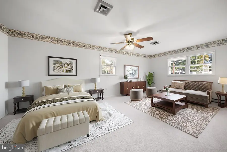 8156 Claremont St, Manassas, VA 20110 - #3