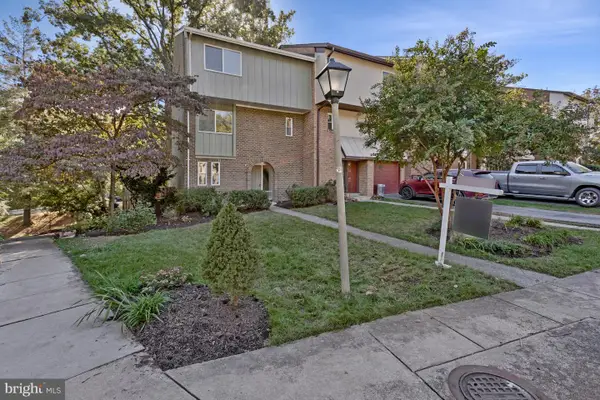 12767 Gazebo Ct, WOODBRIDGE, VA 22192