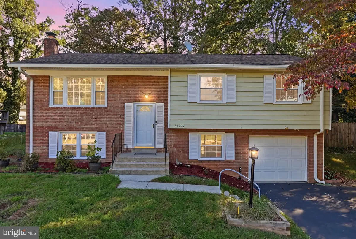13537 Delaney Rd, Woodbridge, VA 22193 - #1
