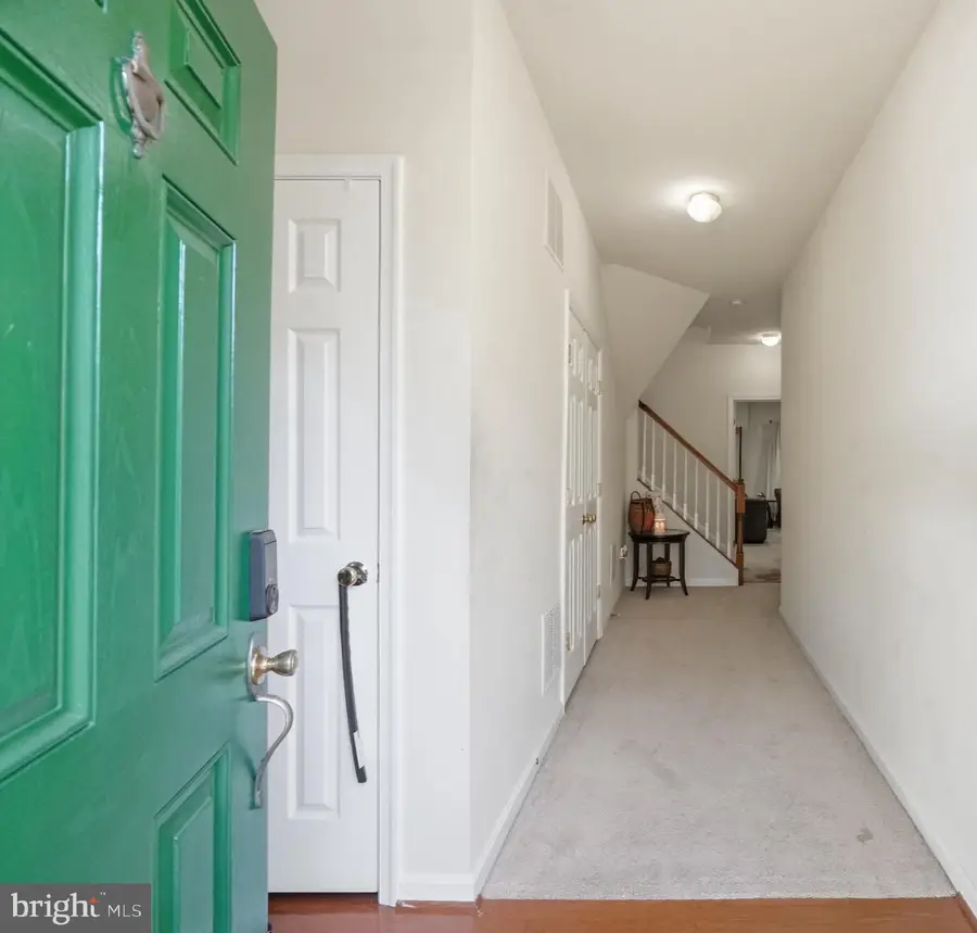 9717 Kennoway Ct, Bristow, VA 20136 - #2