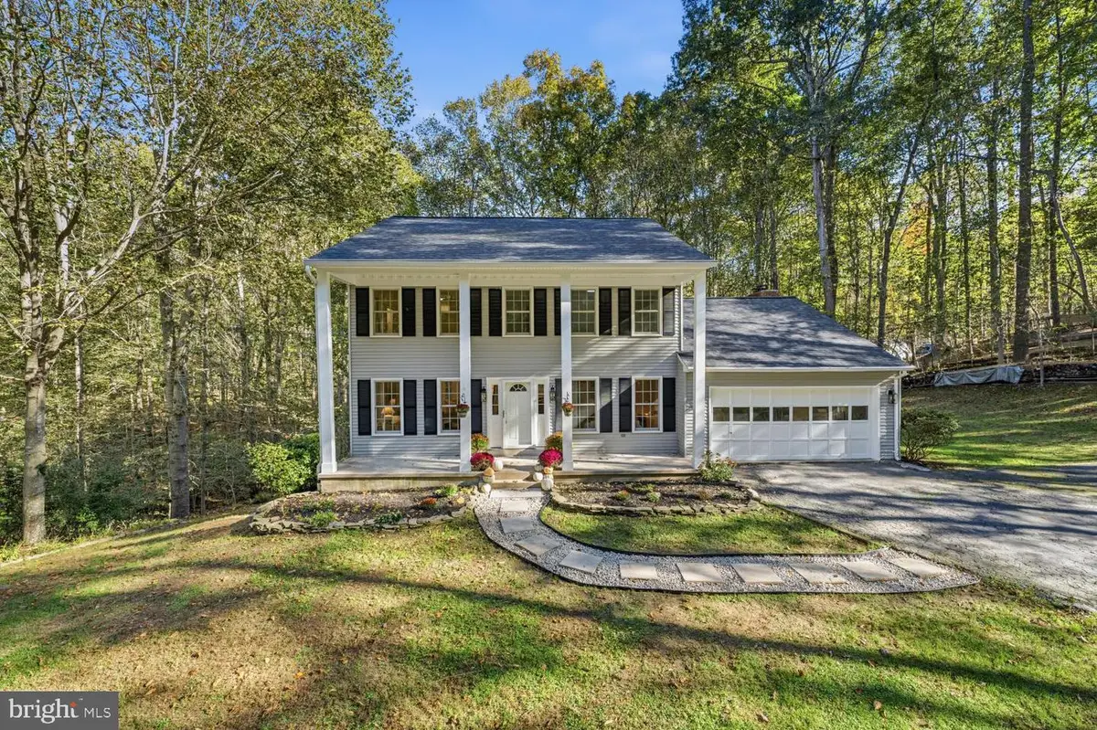 8119 Whitting Dr, Manassas, VA 20112 - #1