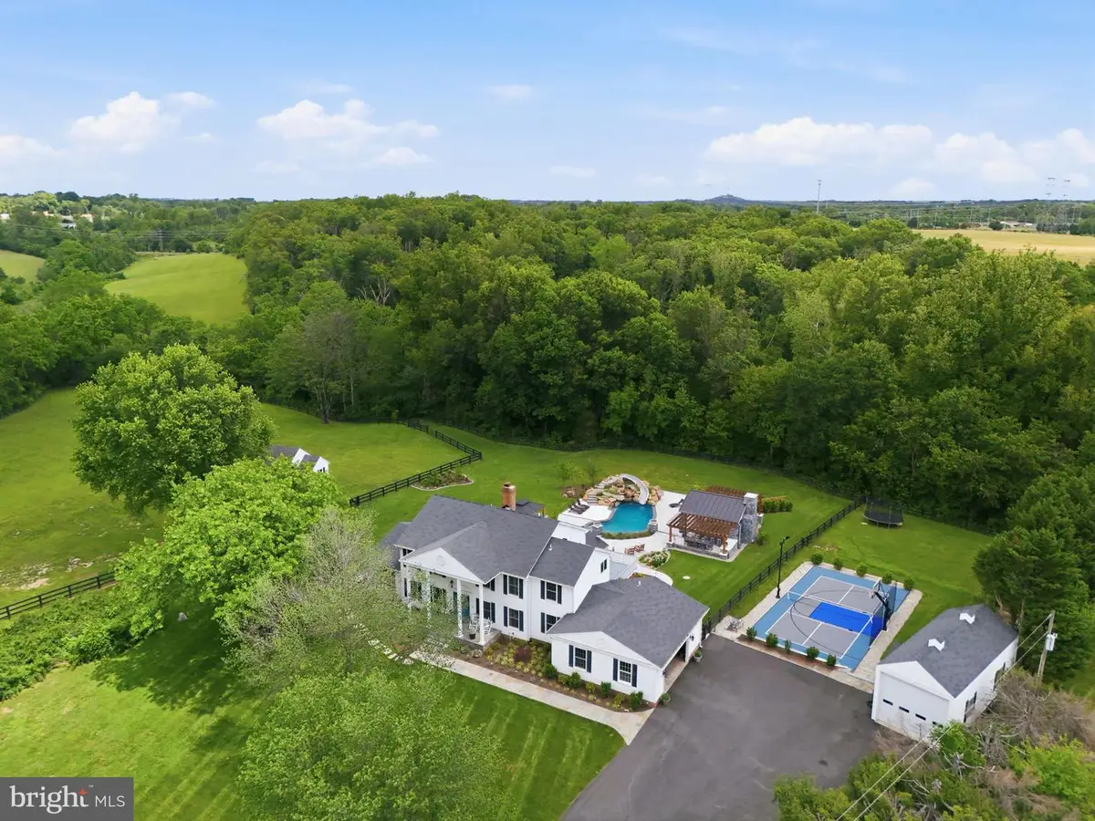 12888 Livia Dr, Catharpin, VA 20143 - #1