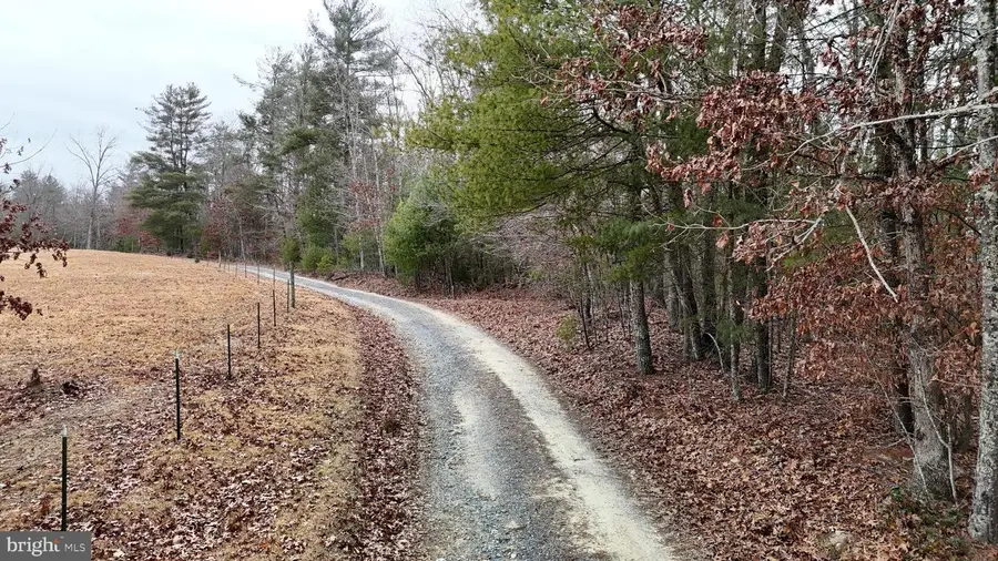 00 Elderberry Ln, Buena Vista, VA 24416 - Image #2