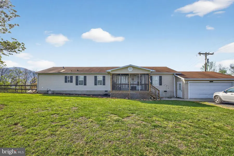 355 Clan Alpine Way, Glasgow, VA 24555 - #2