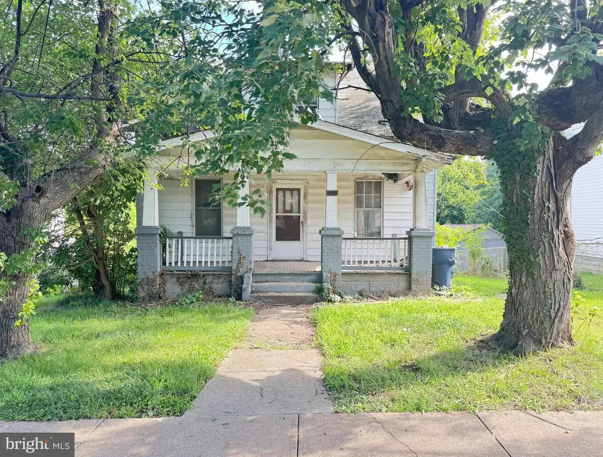 1617 Loudon Ave Nw, Roanoke, VA 24018 - Image #1