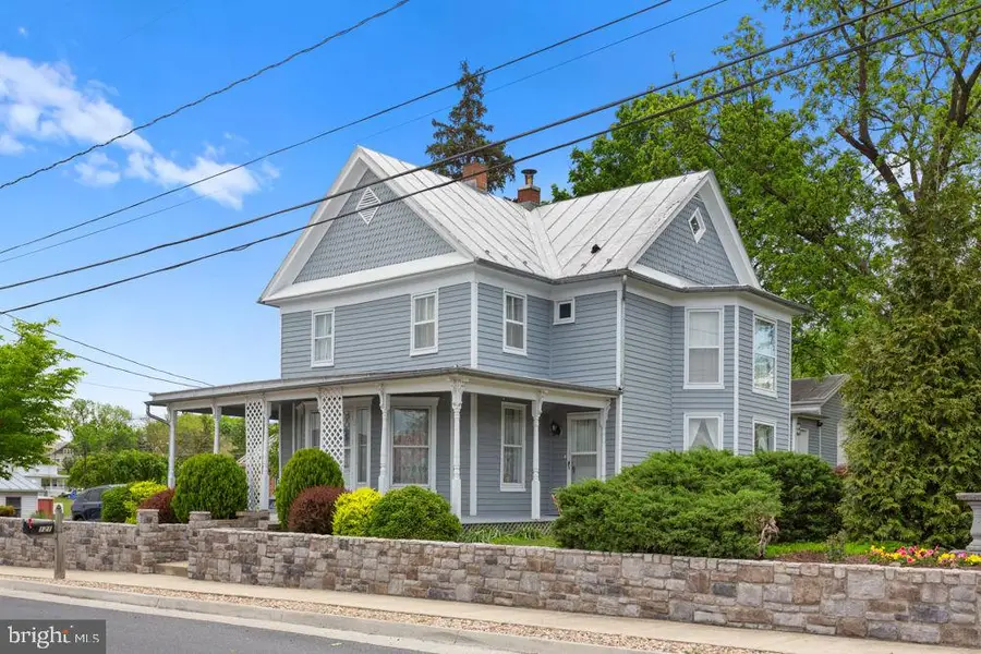 121 S Central St, Broadway, VA 22815 - Image #2