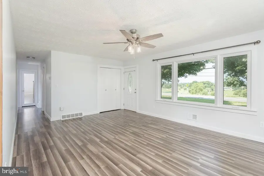 508 N Stuart Ave, Elkton, VA 22827 - Image #3