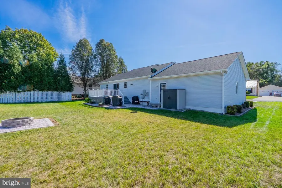 704 17th St, Grottoes, VA 24441 - Image #3