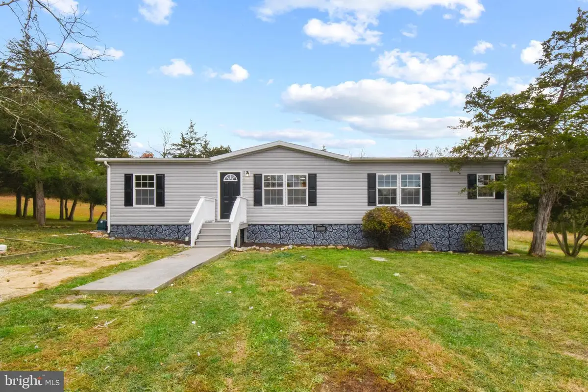 3164 James Branch Rd, Plains, VA 22802 - Image #1