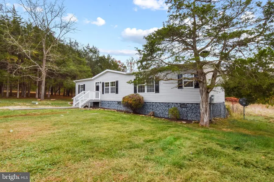 3164 James Branch Rd, Plains, VA 22802 - Image #2
