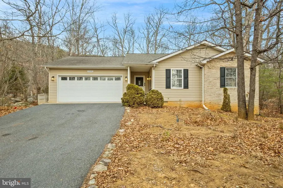 2395 Hopkins Dr, McGaheysville, VA 22840 - Image #2