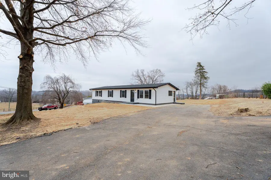 3098 Layman Trestle Rd, Central, VA 22802 - Image #2