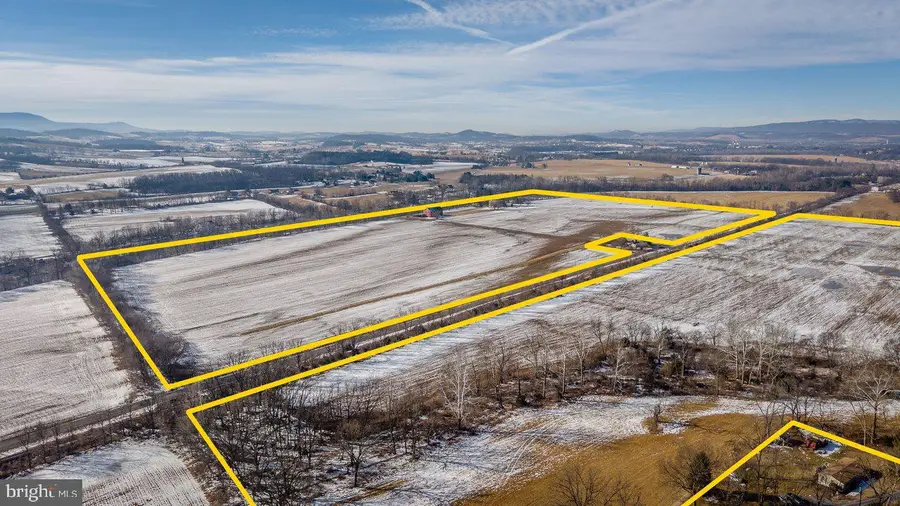 17442 Evergreen Valley Rd, Timberville, VA 22853 - #2