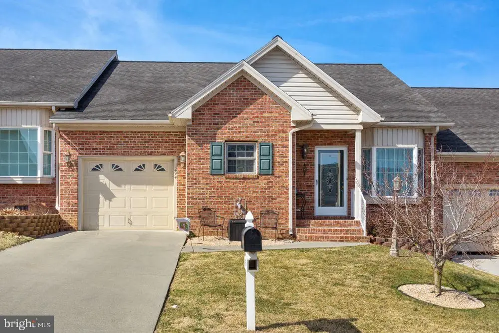 294 Ridgewood Ave, Broadway, VA 22815 - #1