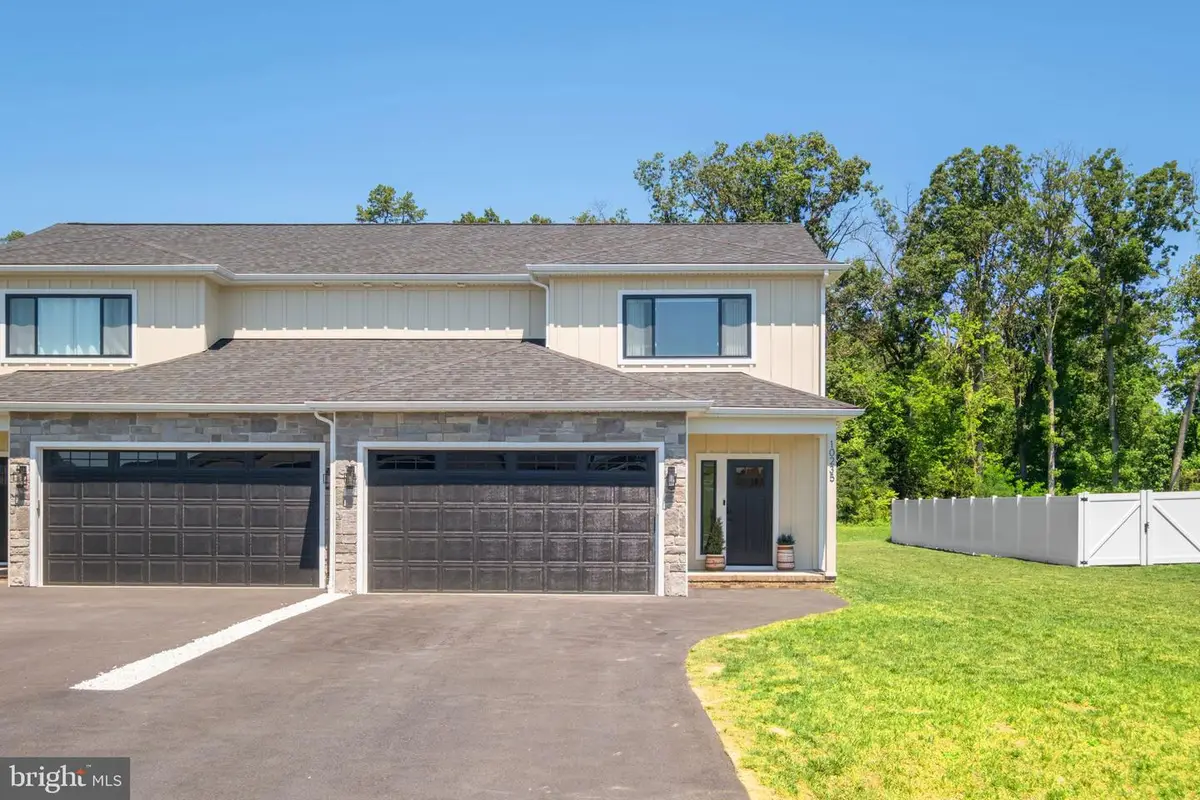 10235 Dalmatian Dr, McGaheysville, VA 22840 - #1