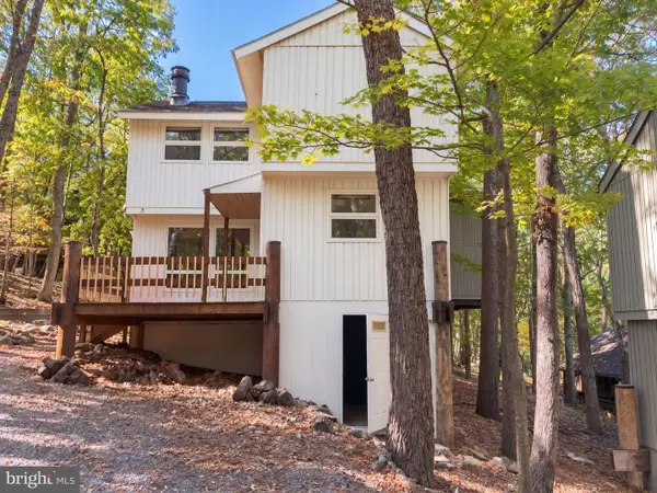 3838 Erickson Cir, MC GAHEYSVILLE, VA 22840