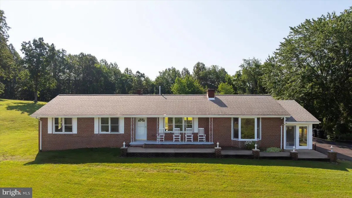 436 Castleton View Rd, Castleton, VA 22716 - Image #1