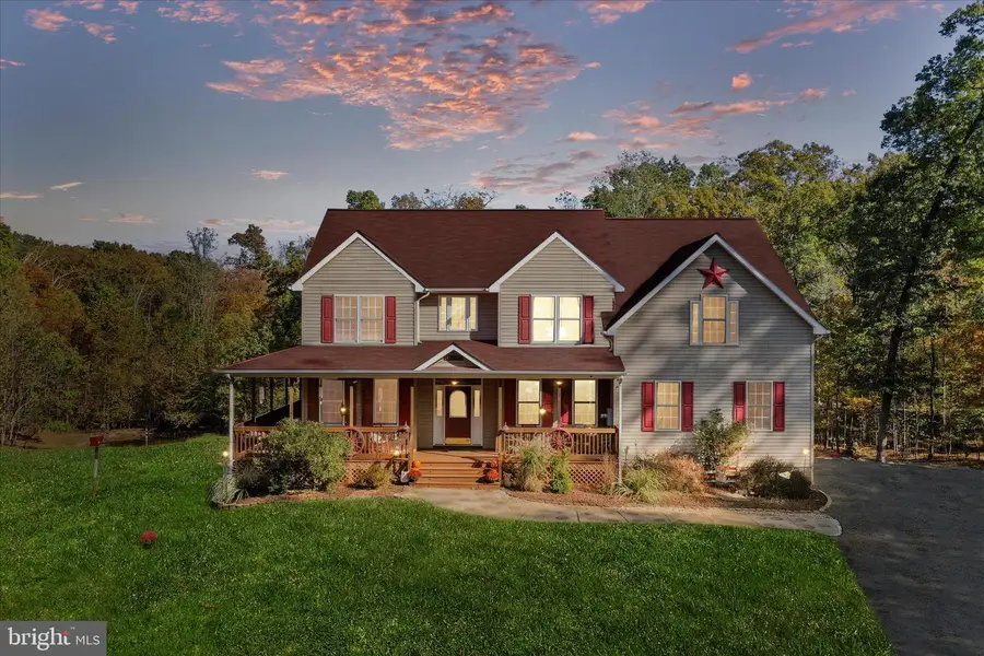 96 Castle Mountain Rd, Castleton, VA 22716 - Image #2